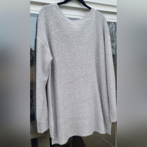 NYDJ Sparkly Cozy Knit Silver Gray Elegant Sweater - Size L - Picture 15 of 15